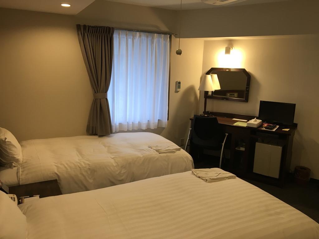 Ochanomizu St. Hills Hotel Токио Экстерьер фото
