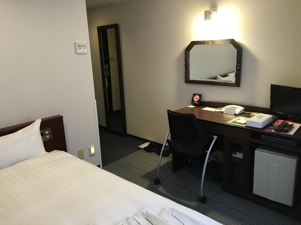 Ochanomizu St. Hills Hotel Токио Экстерьер фото